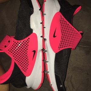 Nike running shoes (pink) size 7